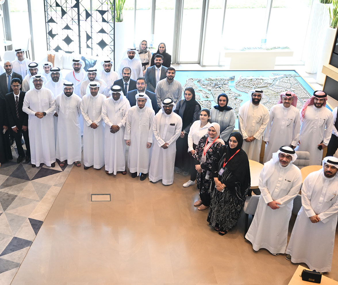Diyar Al Muharraq Organizes a Tour for the Urban Planning and Development Authority Delegates